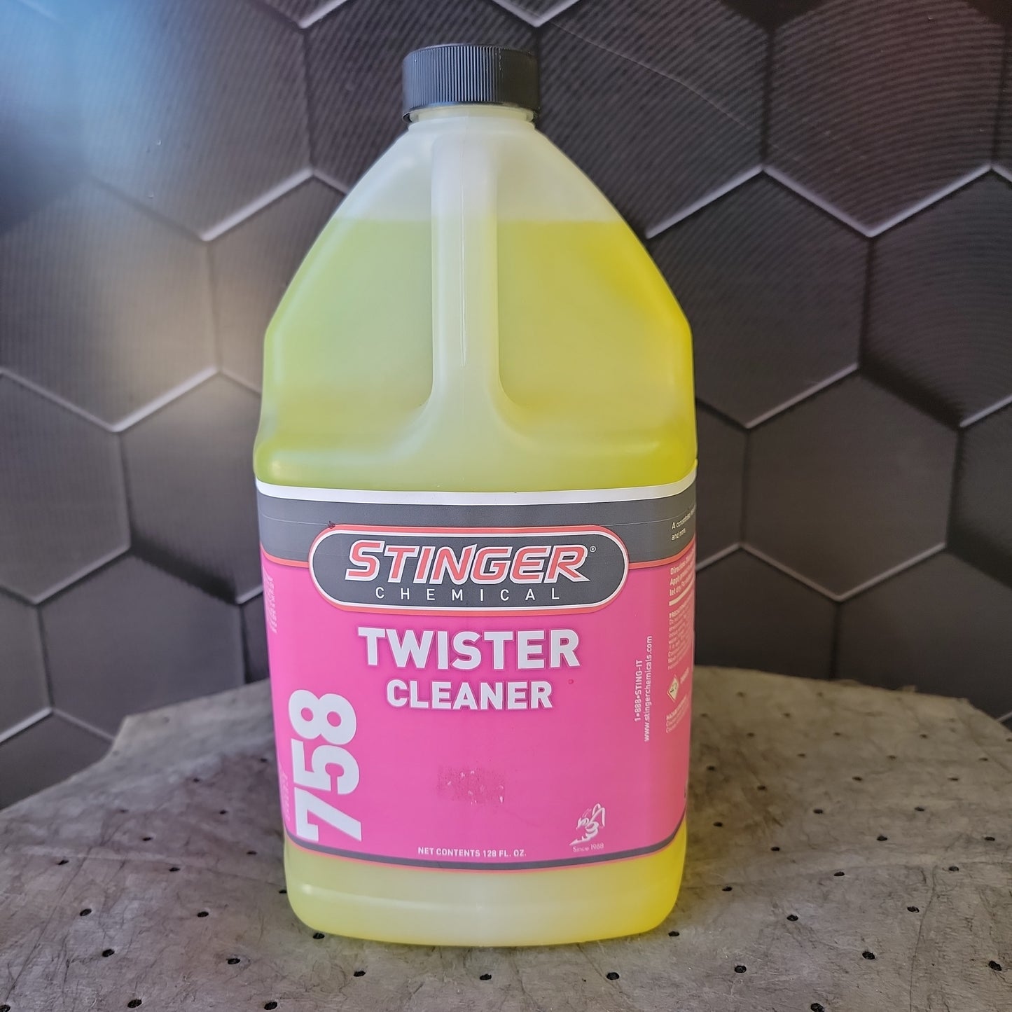 758 TWISTER INTERIOR CLEANER